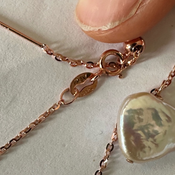 12.9mm Cultured Pearl - Heart Shaped 14K ROSE Gold over 925 Silver (Adjustable) - Picture 5 of 6